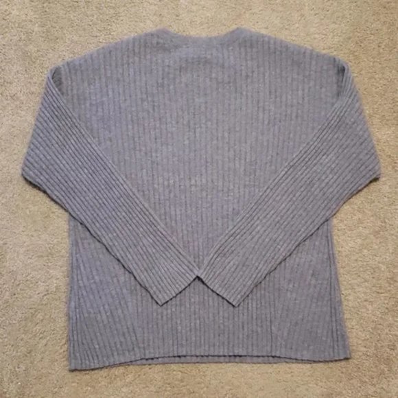 🎉 *flawless* J Brand "Tiffany" CASHMERE ribbed Sweater 🎉 - Picture 4 of 4
